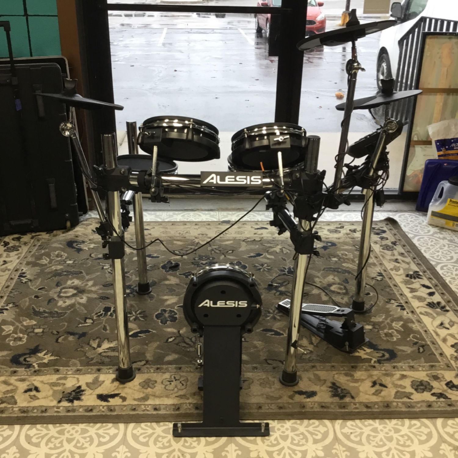 Alesis DM7X Surge Electric Drum Set Alesis DM7X Surge Electric Drum Set