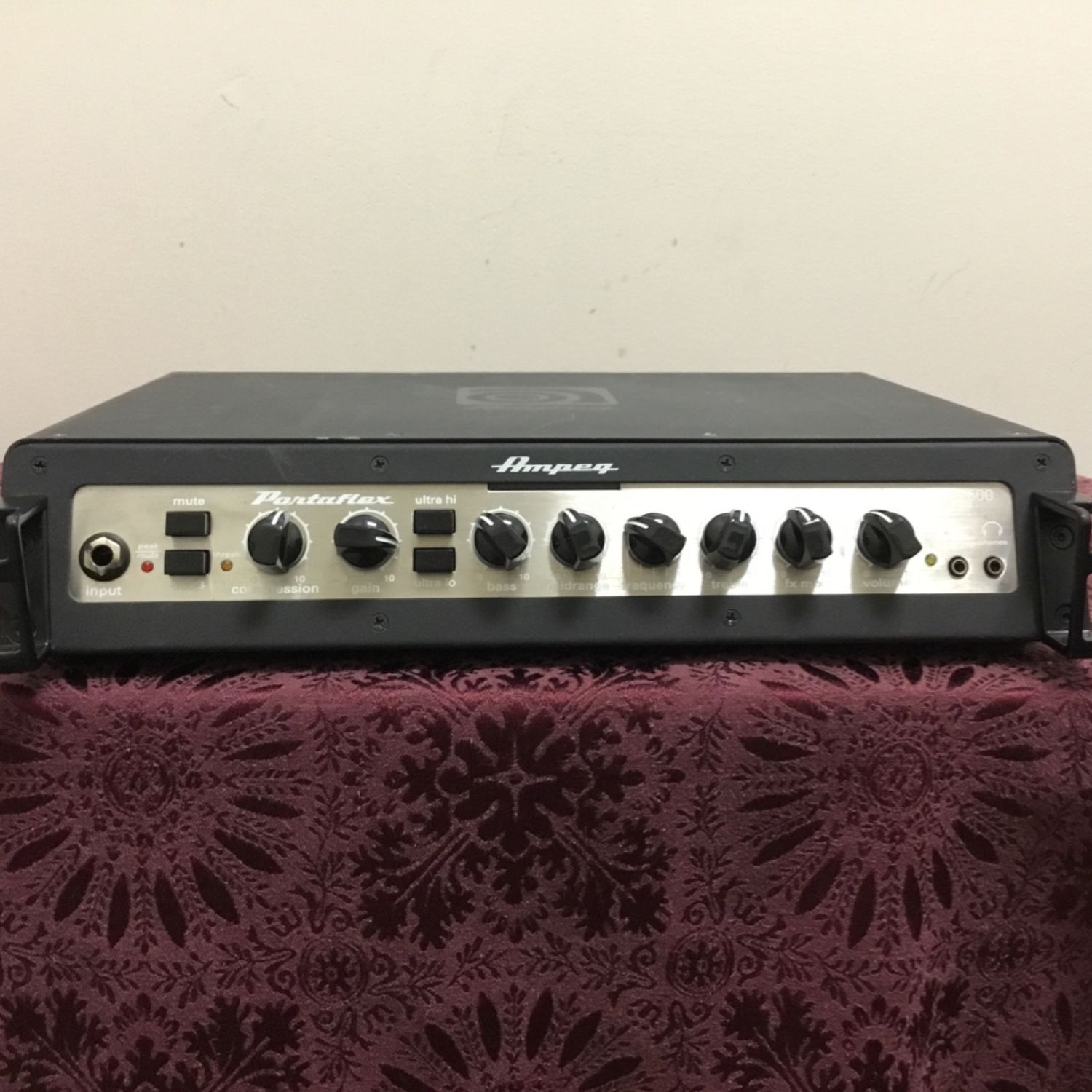 Ampeg PF-500 500-watt Portaflex Bass Head