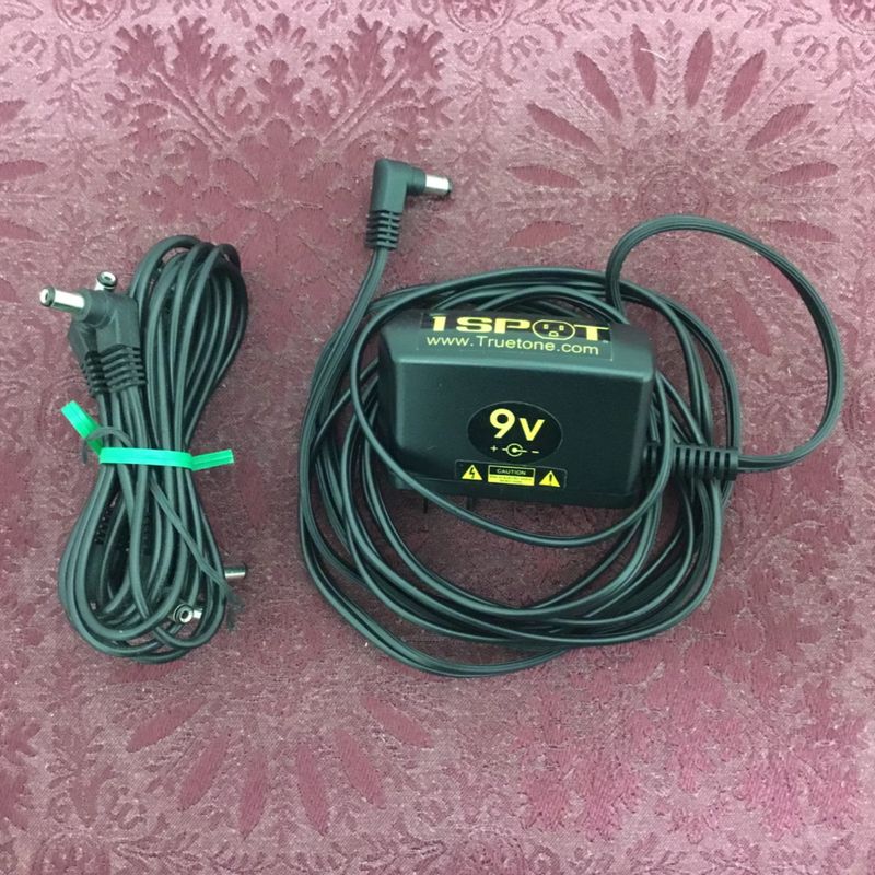 1 Spot 9v Power Supply w/Daisy Chain