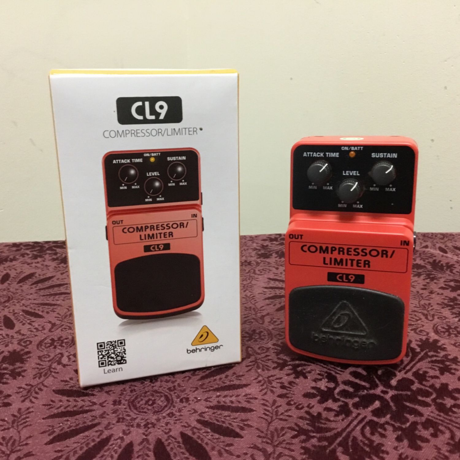 Behringer Compressor/Limiter CL9 Guitar Pedal