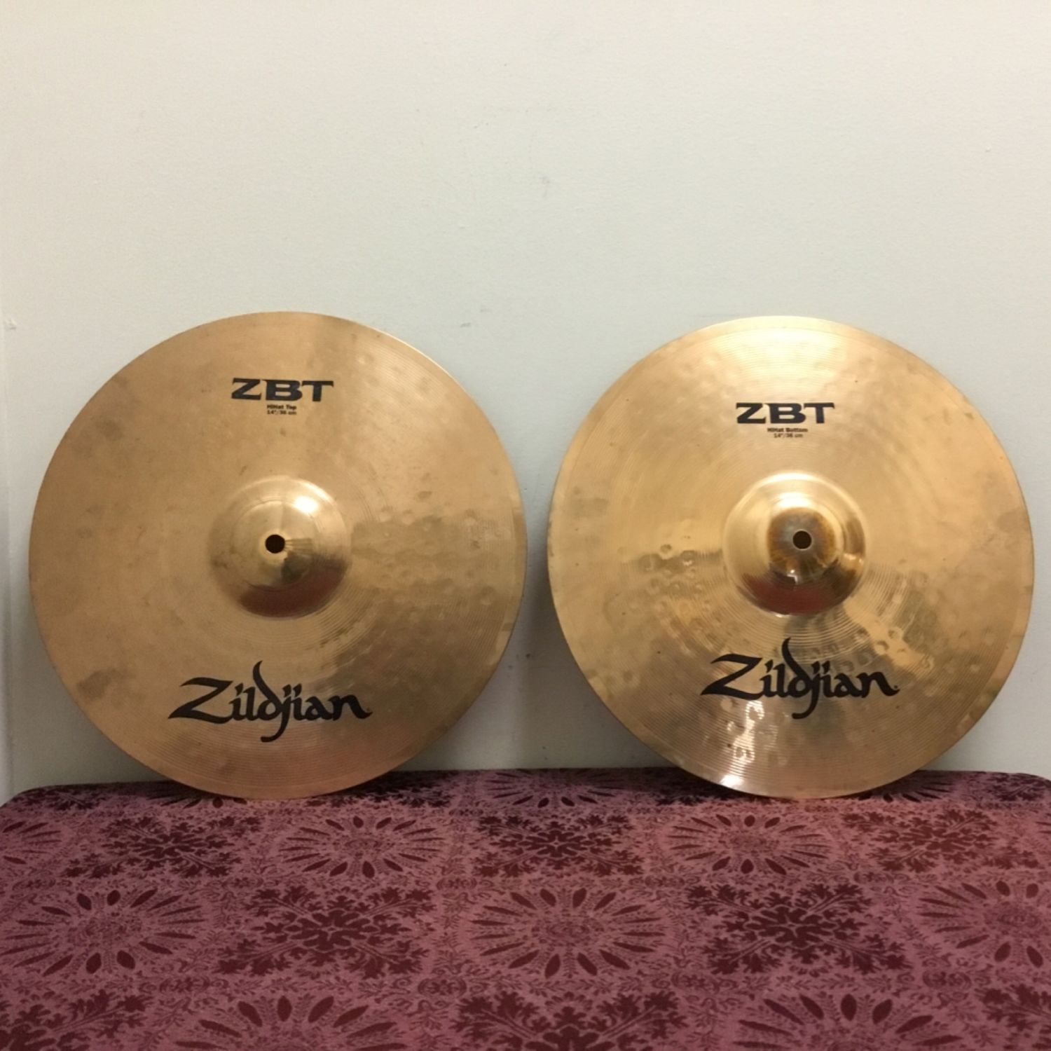 14 14" Zildjian ZBT Hi-Hats