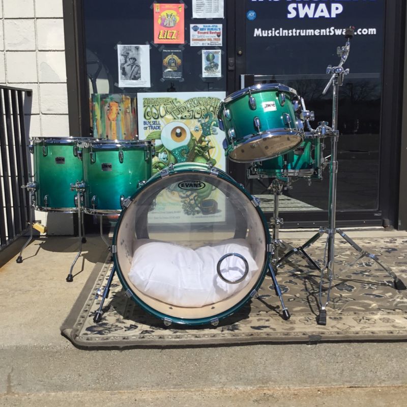 Shine Definition Birch Series 12"/14"/16"/22" Drum Set w/Matching Snare