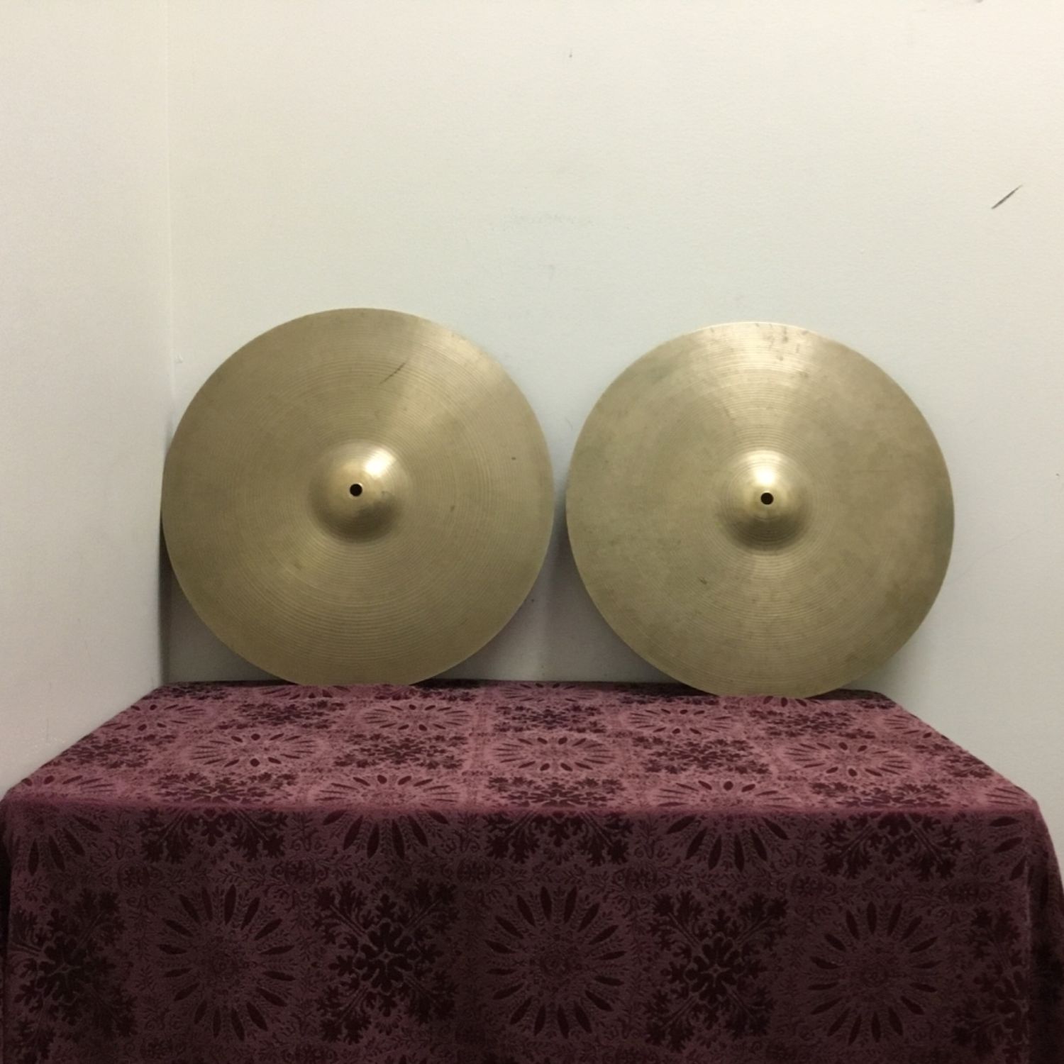 16 16" 70's Zildjian Hi-Hats