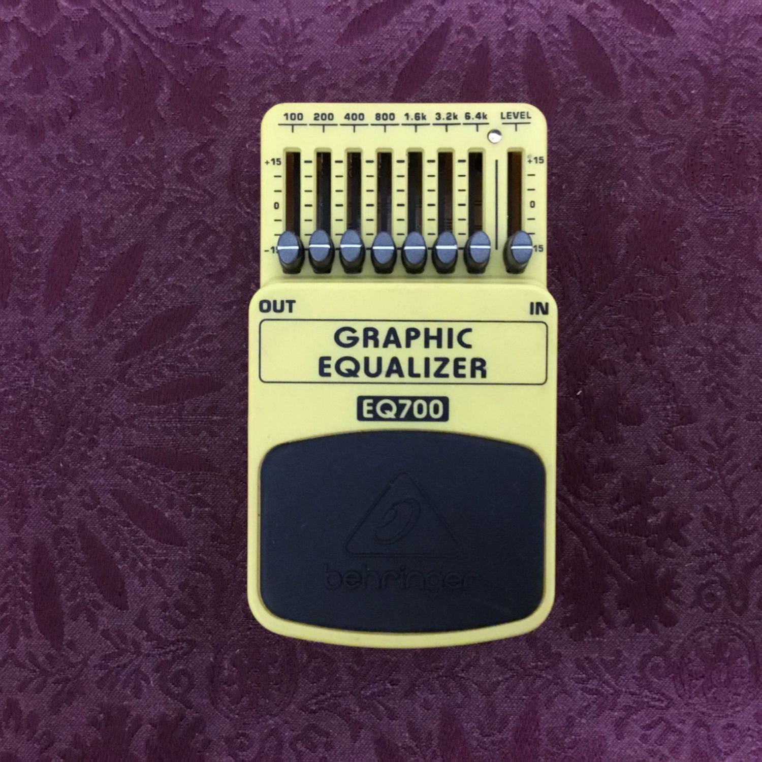 Behringer EQ700 Graphic Equalizer Guitar Pedal Behringer EQ700 Graphic Equalizer Guitar Pedal