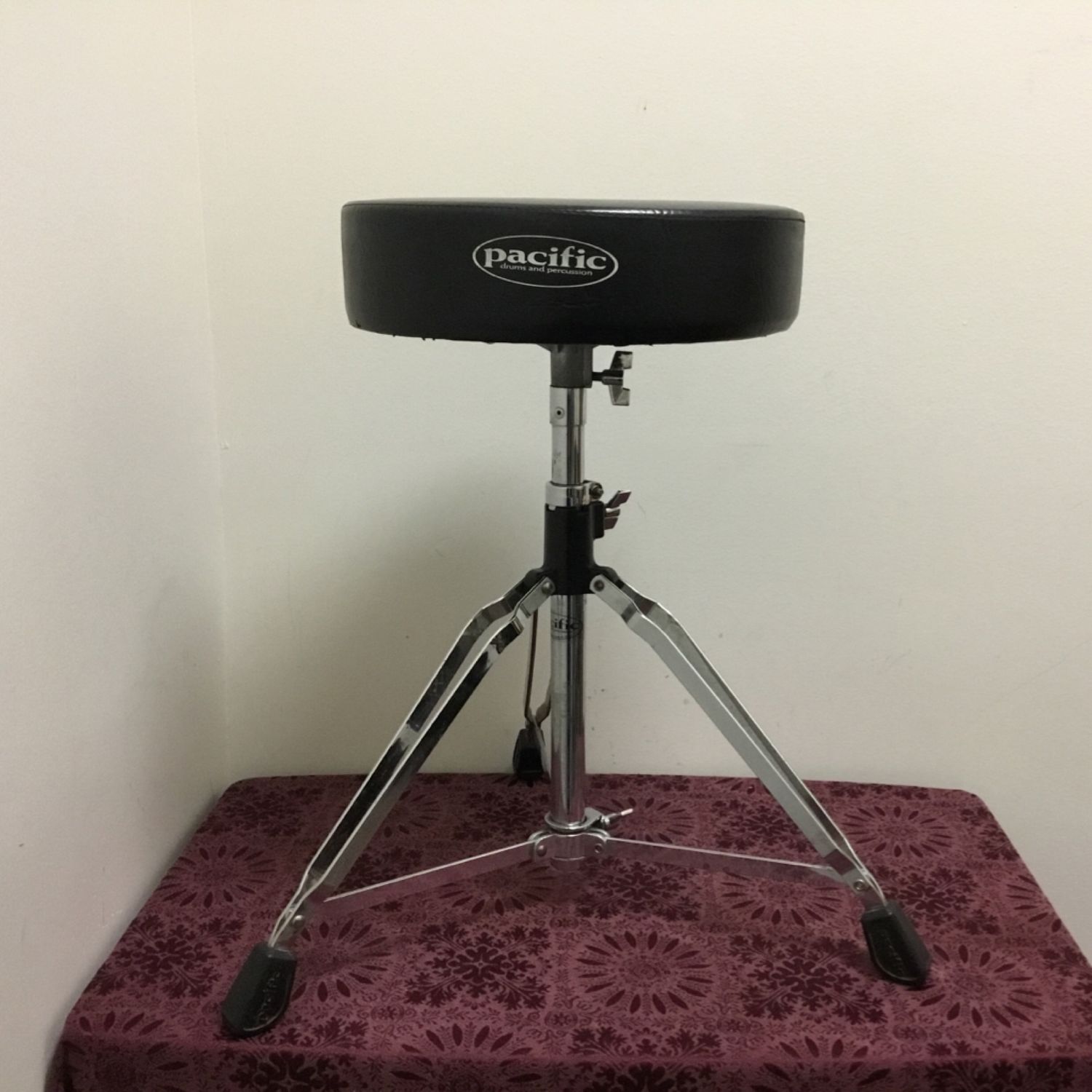 Pacific Drum Throne Pacific Drum Throne