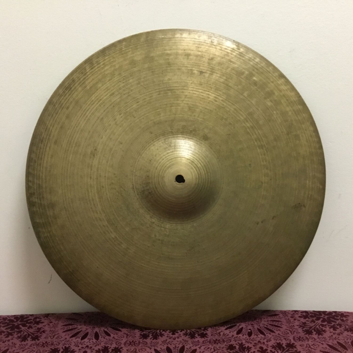 18 18" 50's Zildjian (Slight Keyhole) Crash Cymbal