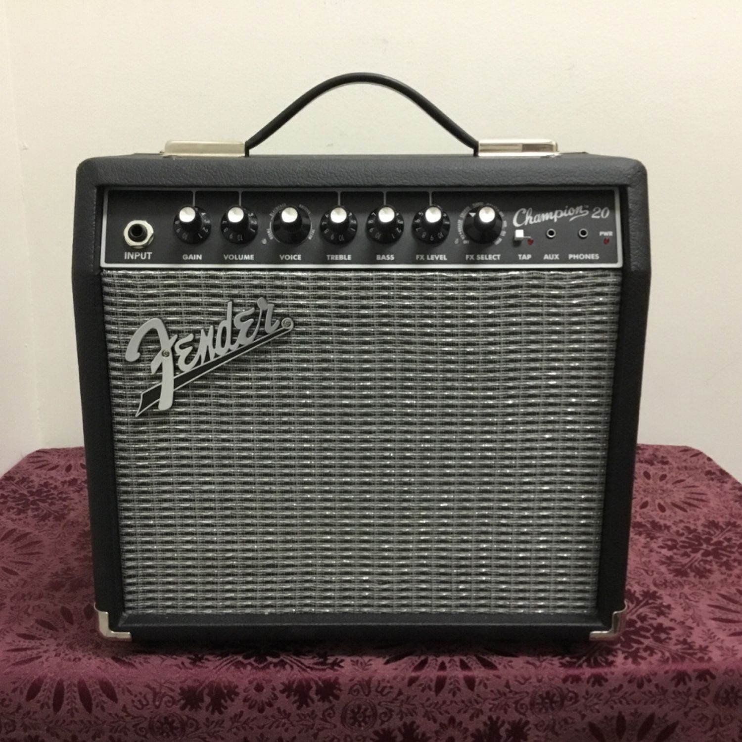 Fender Champion 20 Guitar Amp Fender Champion 20 Guitar Amp