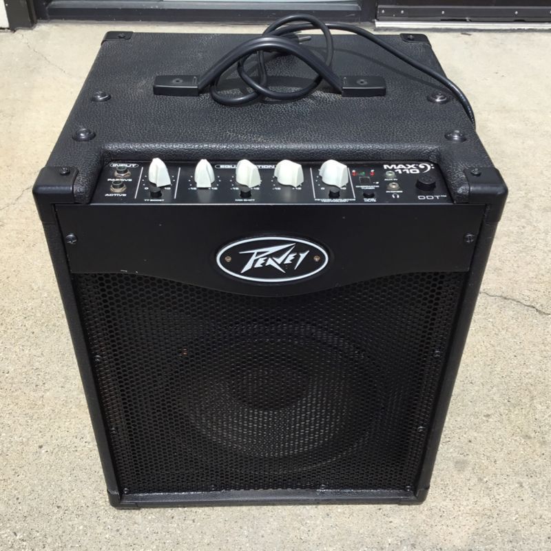 Peavey Max 112 DDT Bass Amp