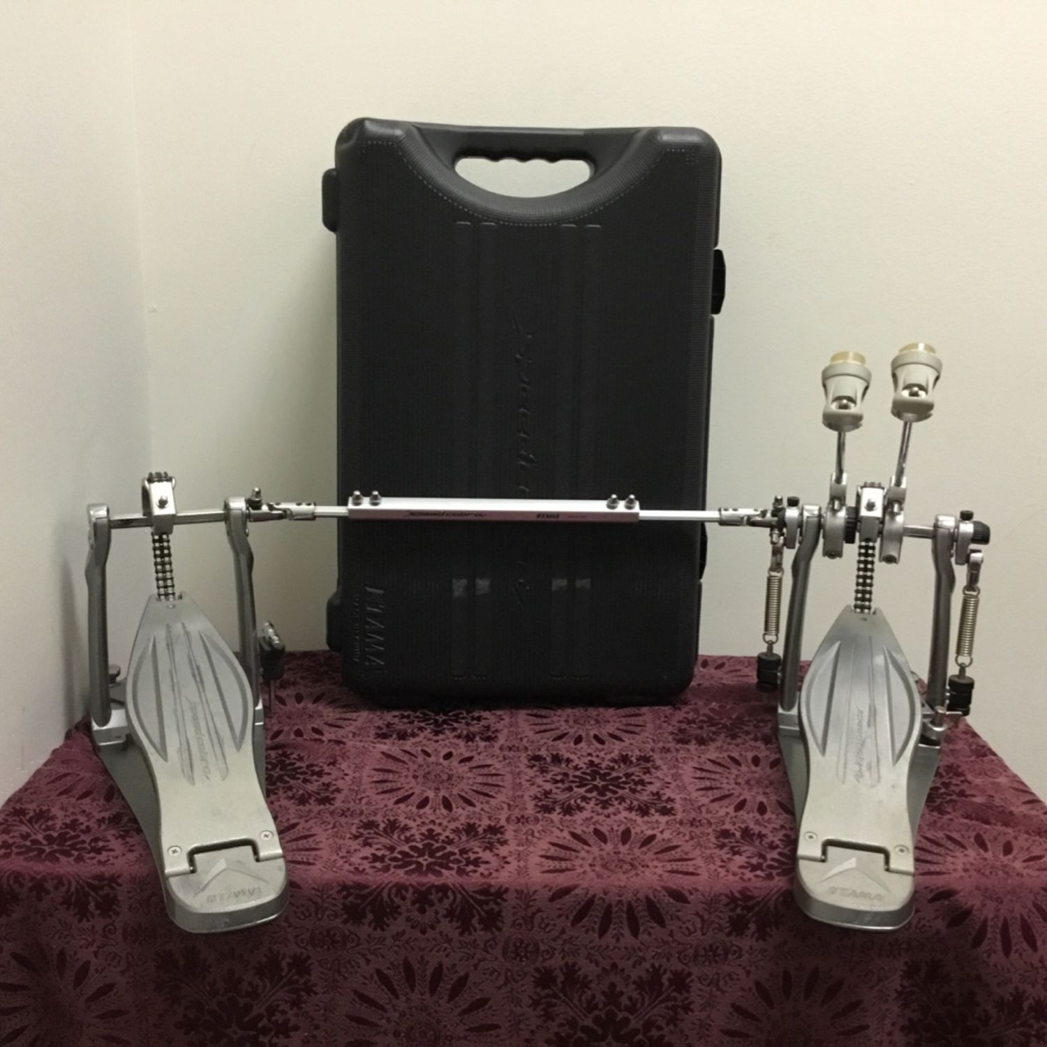 Tama Speed Cobra Double Pedal w/Case Tama Speed Cobra Double Pedal w/Case