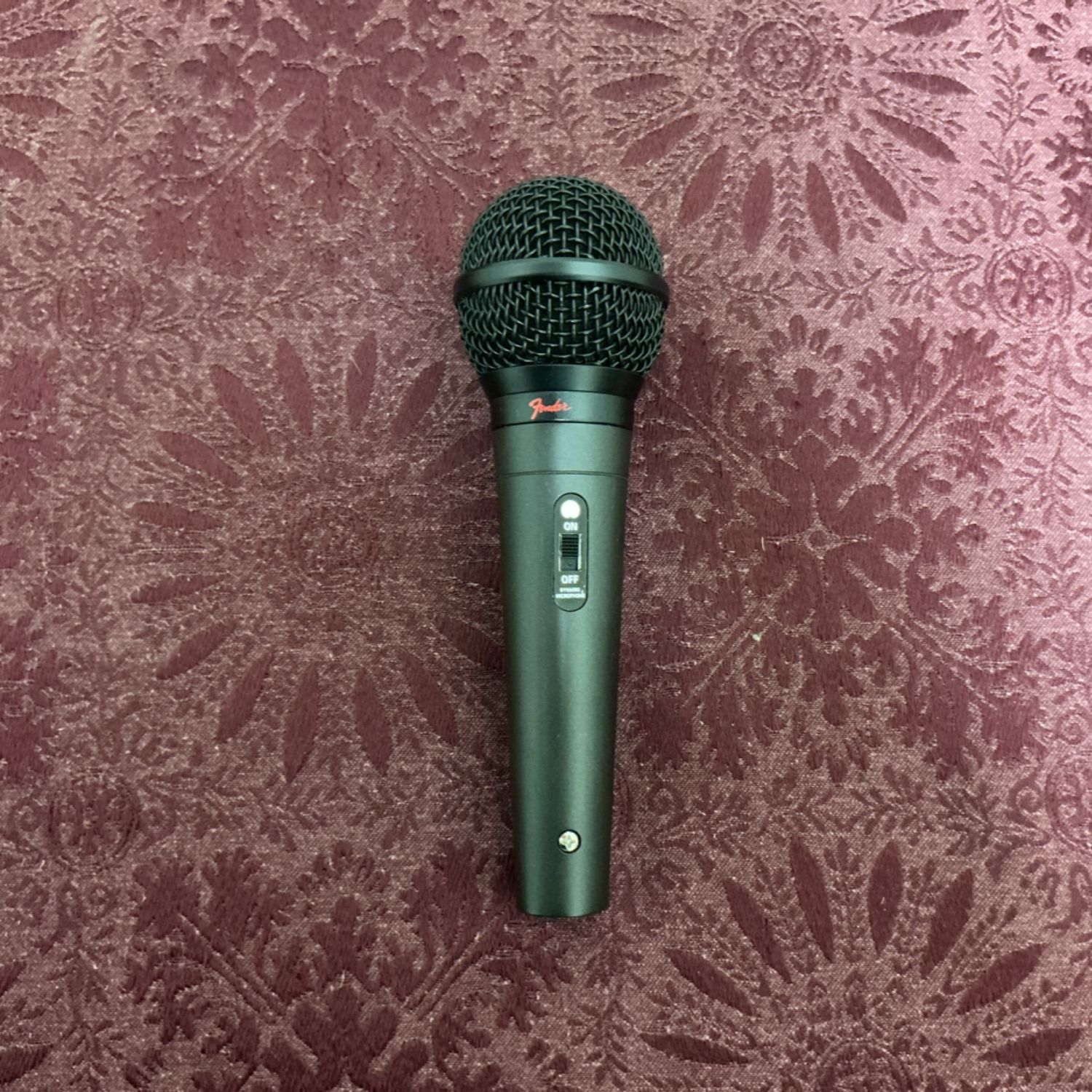 Fender P-51 Microphone