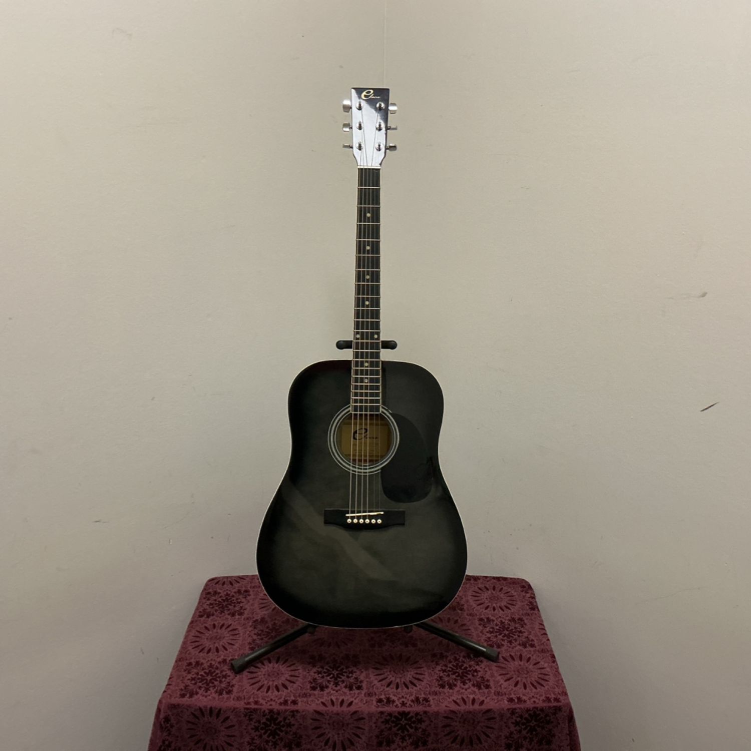 Eleca DAG-5/TSBK Acoustic Guitar