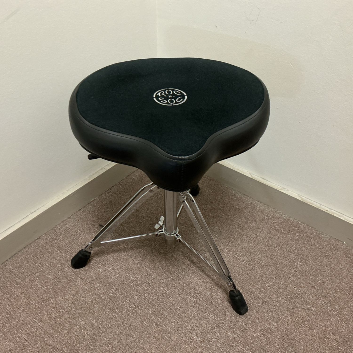 Roc n Soc Hydraulic Drum Throne