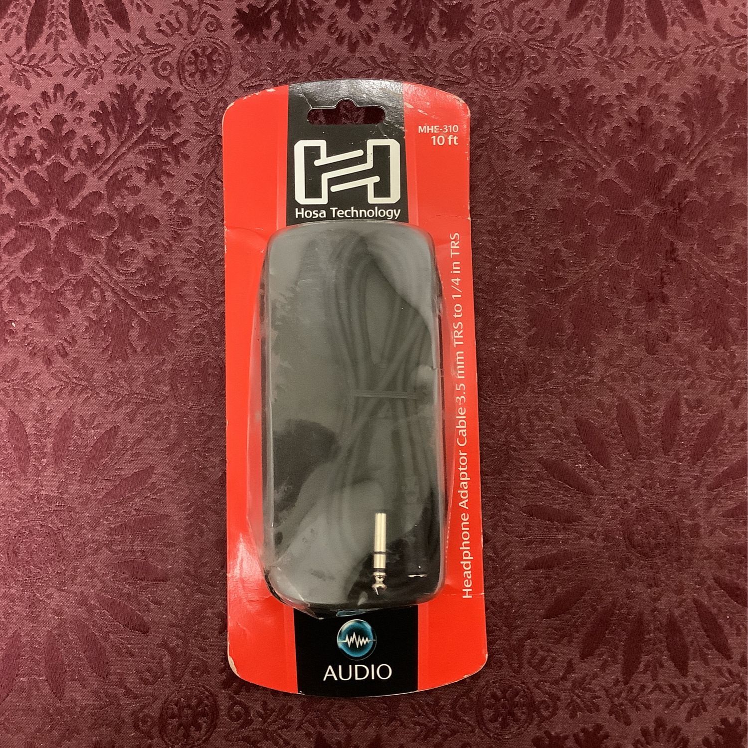 Hosa Technology MHE-310 10ft Headphone Adaptor Cable 3.5mm TRS to 1/4 in TRS Hosa Technology MHE-310 10ft Headphone Adaptor Cable 3.5mm TRS to 1/4 in TRS