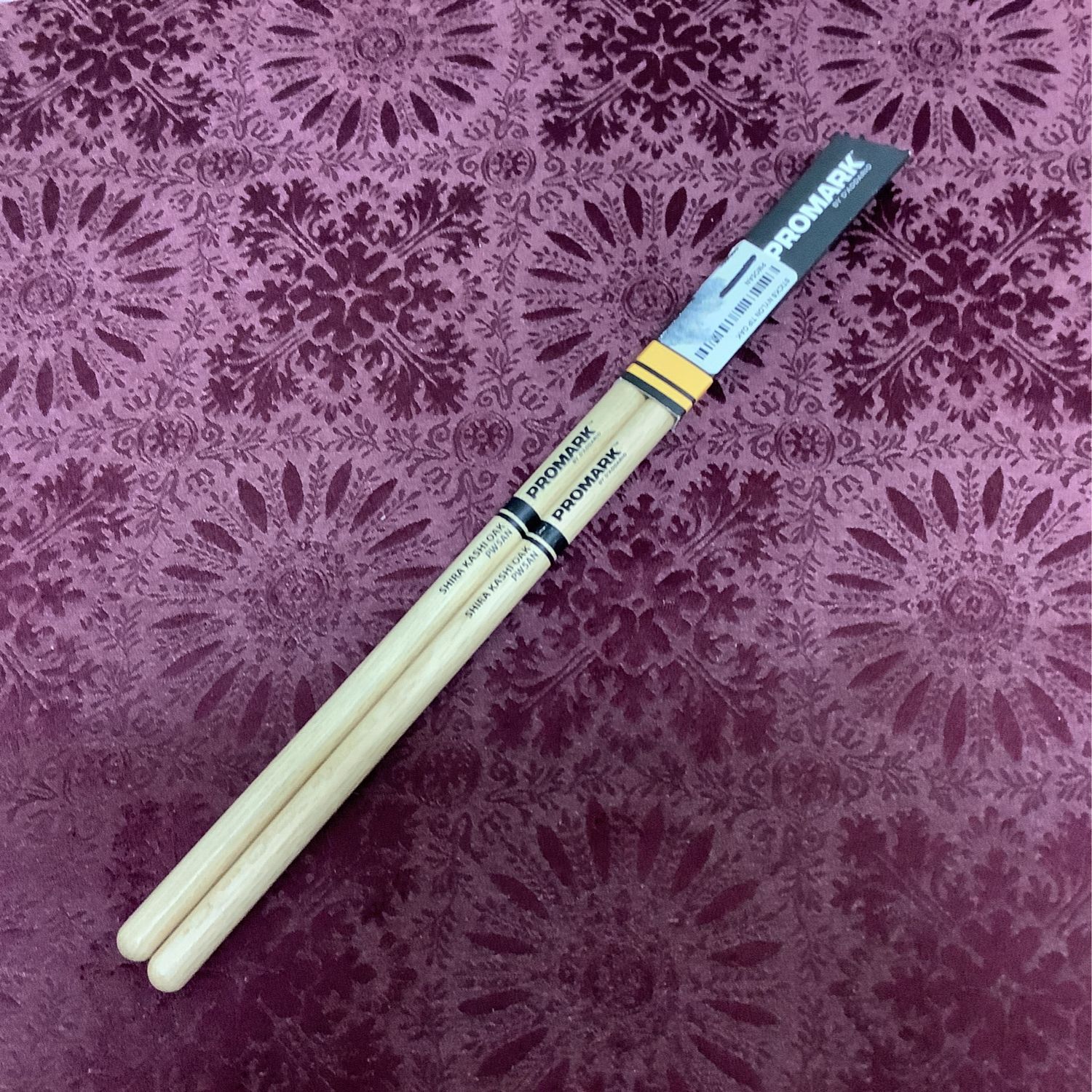 Promark Shira Kashi Oak 5A Nylon Tip Drumsticks Promark Shira Kashi Oak 5A Nylon Tip Drumsticks