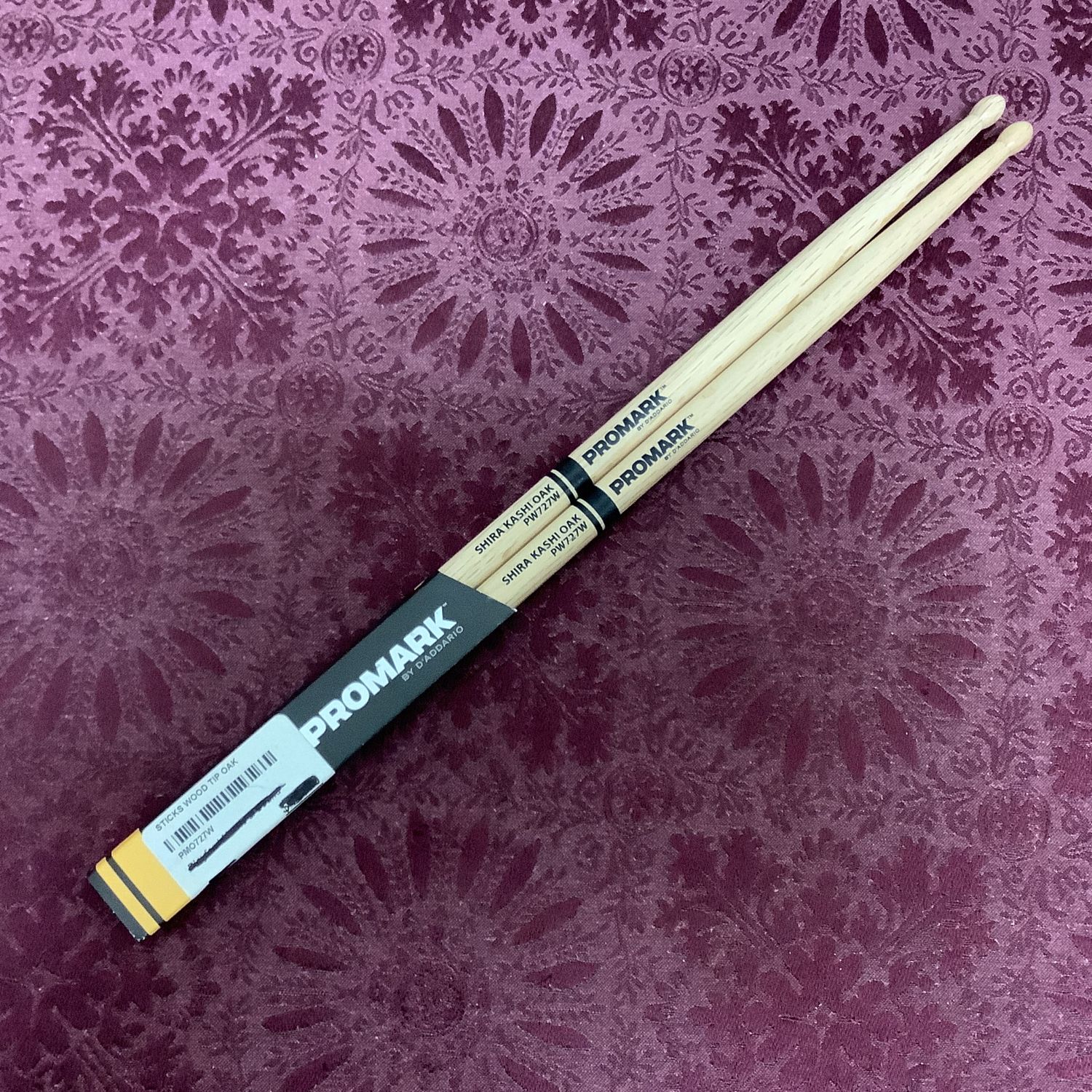 Promark Shira Kashi Oak 727W Wood Tip Drumsticks Promark Shira Kashi Oak 727W Wood Tip Drumsticks