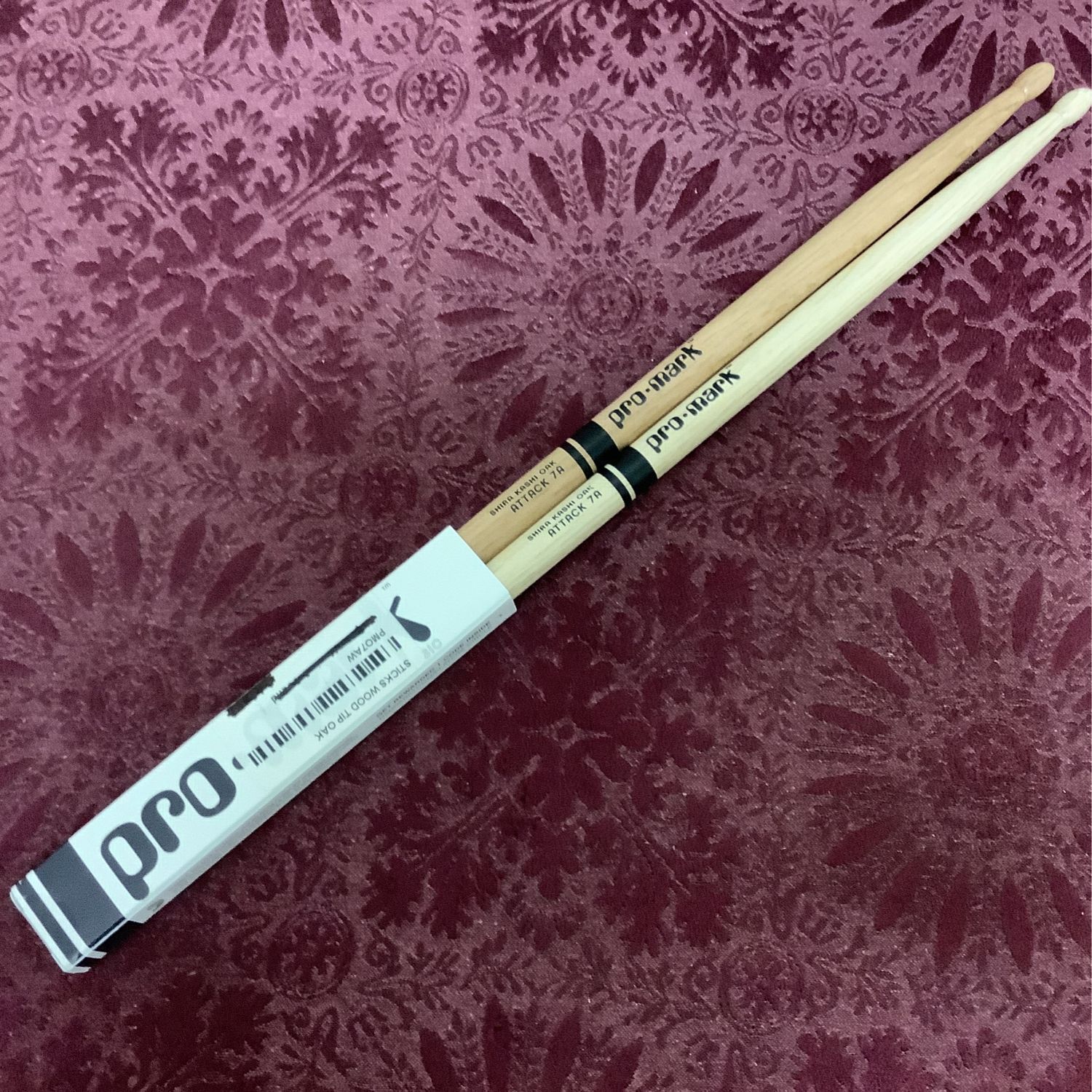Promark Shira Kashi Oak Attack 7A Wood Tip Drumsticks Promark Shira Kashi Oak Attack 7A Wood Tip Drumsticks