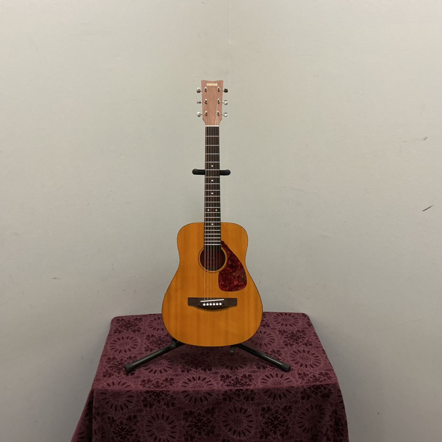 Yamaha FG Junior JR-1 Acoustic Guitar