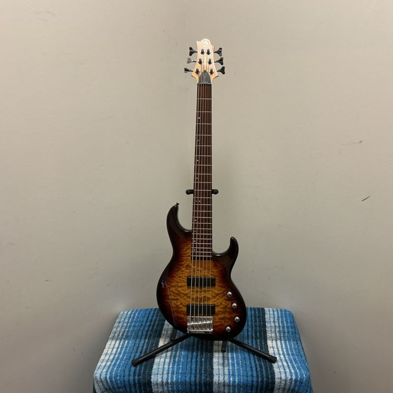 Samick Fairlane Greg Bennett Design 6-String Bass Guitar