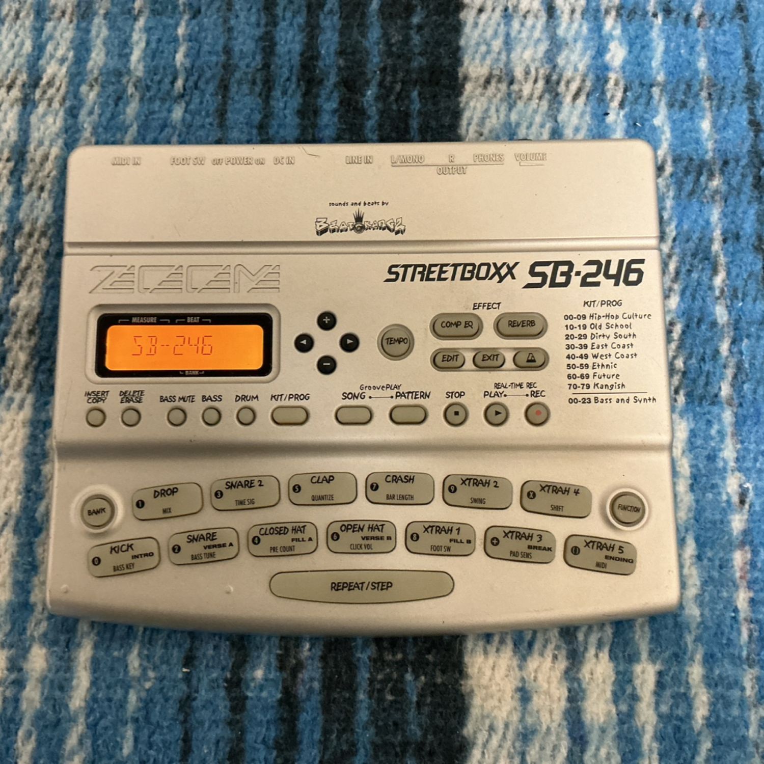 Zoom Streetboxx SB-246 Drum Machine Zoom Streetboxx SB-246 Drum Machine