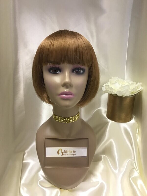 Synthetic  Medium Blond Short Bob Wig 10' inches