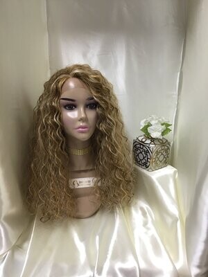 Synthetic Swiss Light/Dark Blond 20' inches