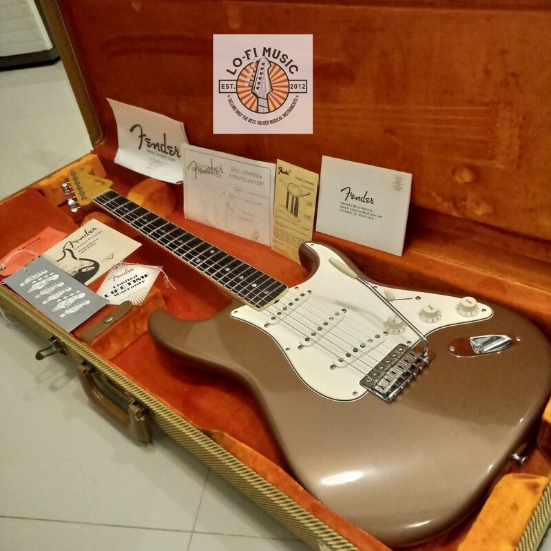 Fender USA Eric Johnson Rosewood Stratocaster Medium Palomino Metallic