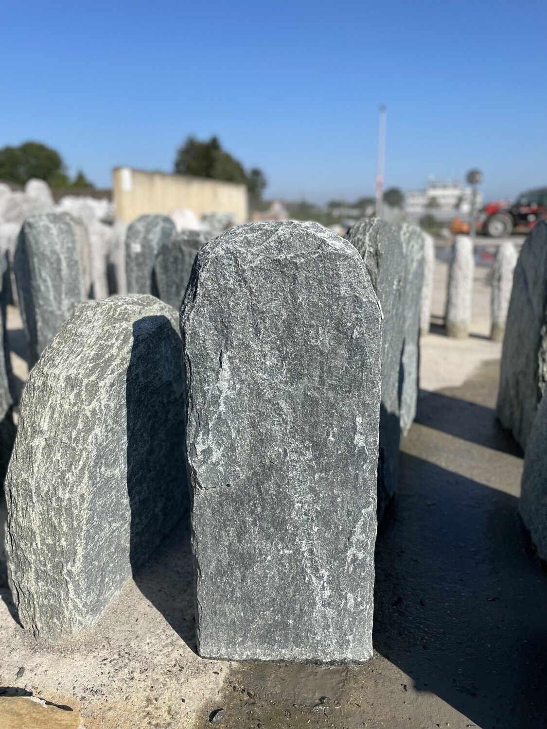 Serpentin-Felsen, getrommelt