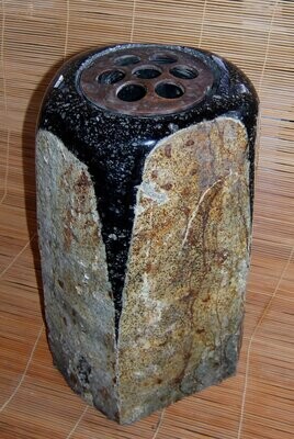 Basalt-Vase afghanisch, teilpoliert