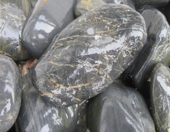 Polierte-Kiesel, schwarz 50/80mm Polierte-Kiesel, schwarz 50/80mm