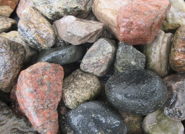 Schwedischer-Granit, Kies 40/60mm Schwedischer-Granit, Kies 40/60mm