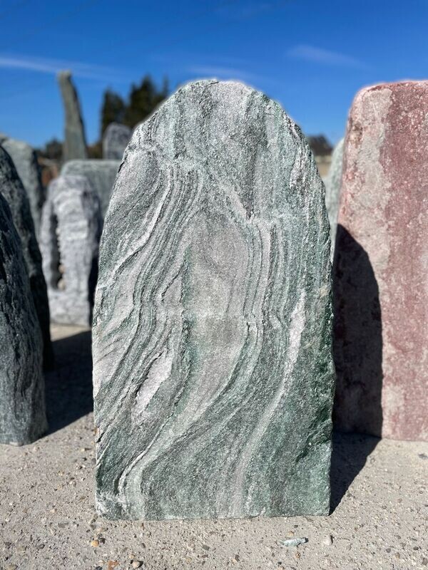 Lappland-Felsen, spaltrau