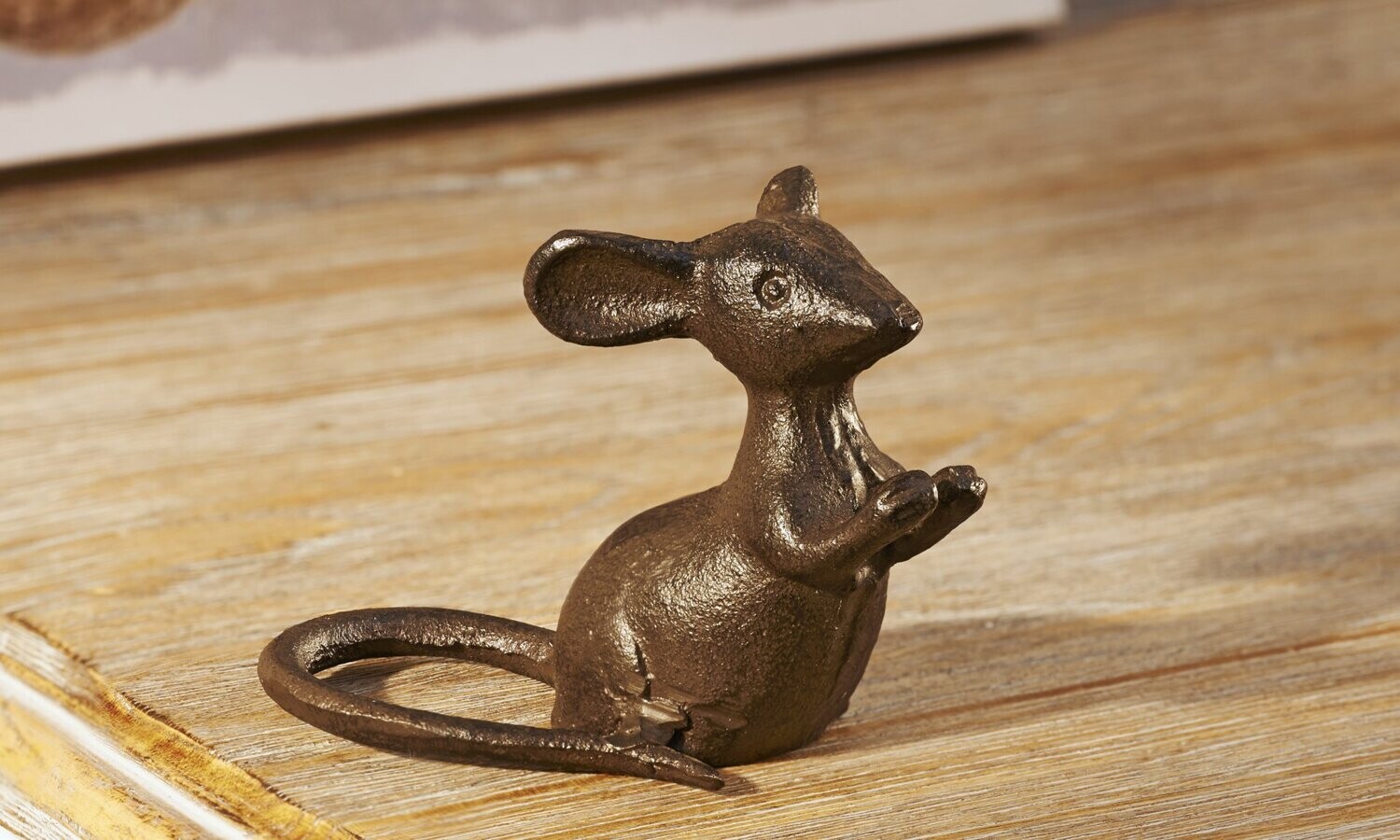 Cast Iron Sitting Mouse Figurine