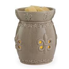 Glimmer French Lily Illumination Wax Melt Warmer