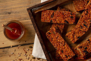 Mixed Berry & Granola Slice