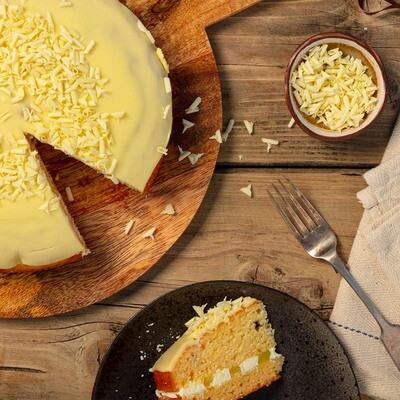 Lemon & Buttercream Cake