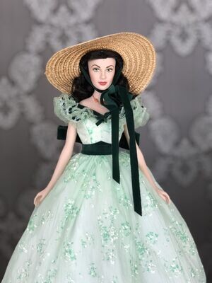 Franklin Heirloom Scarlett BBQ Dress Doll