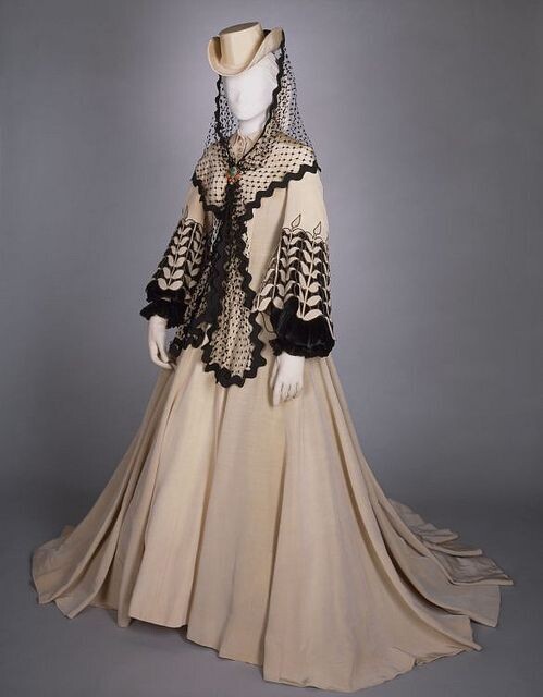 Post Card  Bengaline Gown