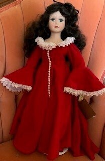 Seymour Mann Scarlett O&#39;Hara Doll in Red Dressing Gown