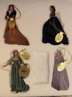 Bradford Ornaments Set 3