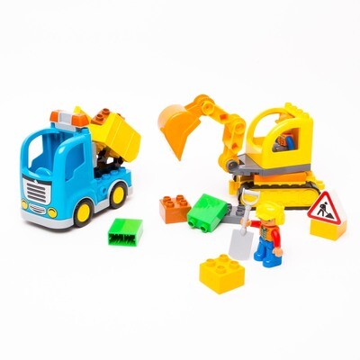 Lego Duplo nákladní auto a bagr (10812)