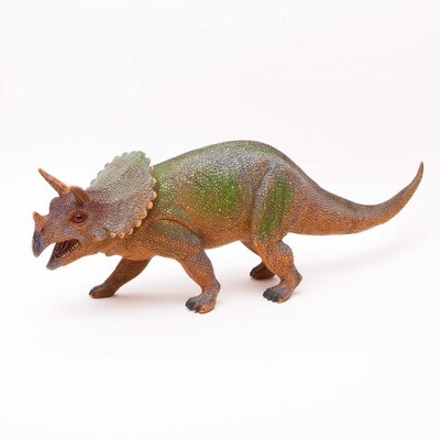 Velký dinosaurus Triceratops