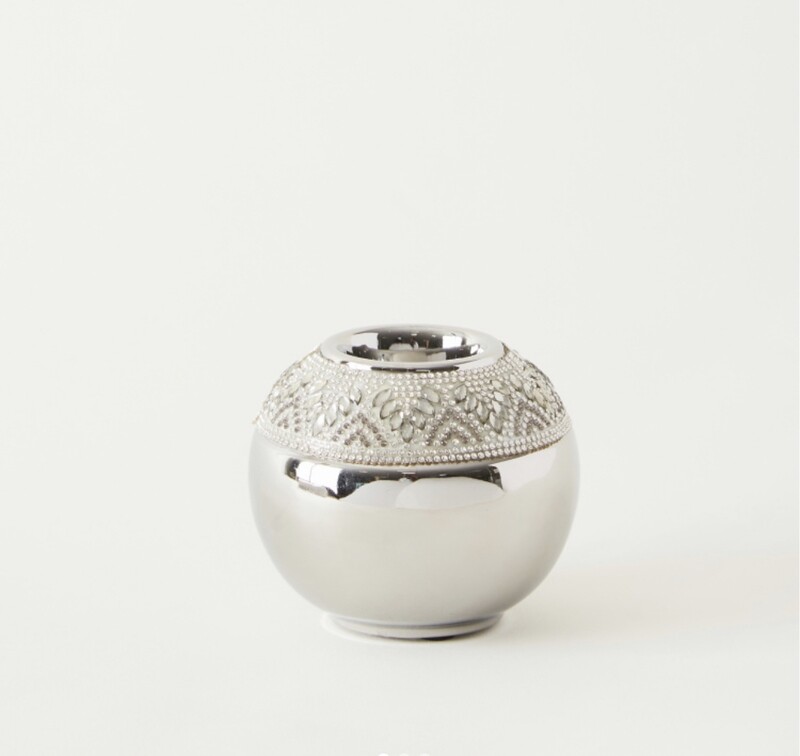 Embellished Tealight Holder - 9 cms - Silver