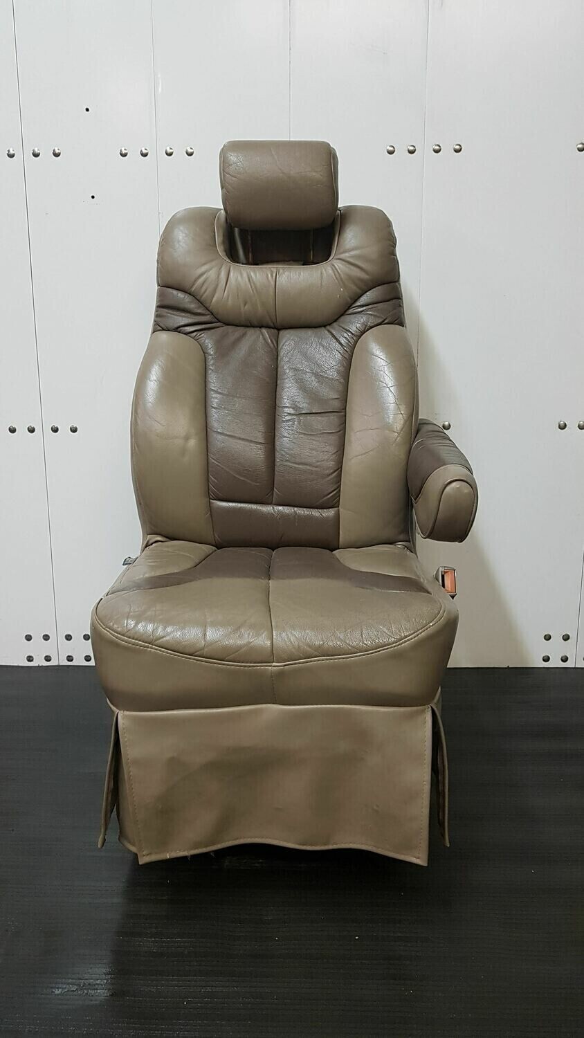 Swivel Seat for RVs and Motorhomes