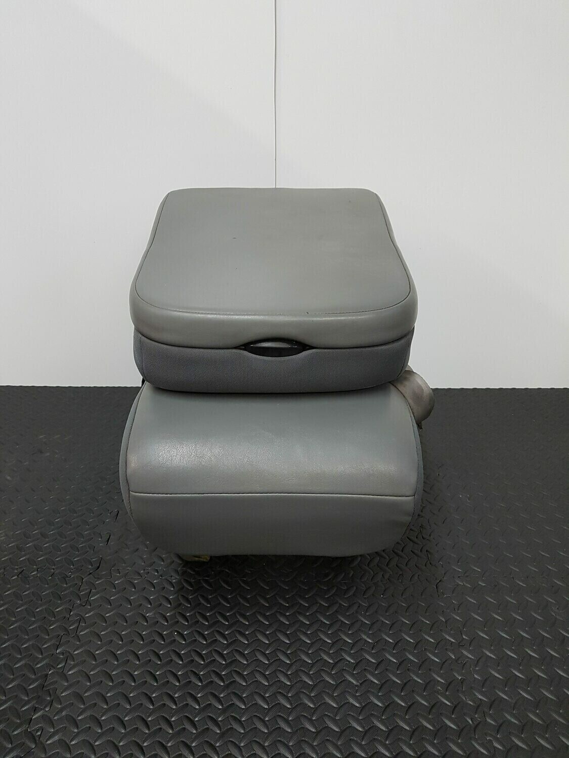 Center Seat for Chevy Express & Ford Econoline Cargo Vans