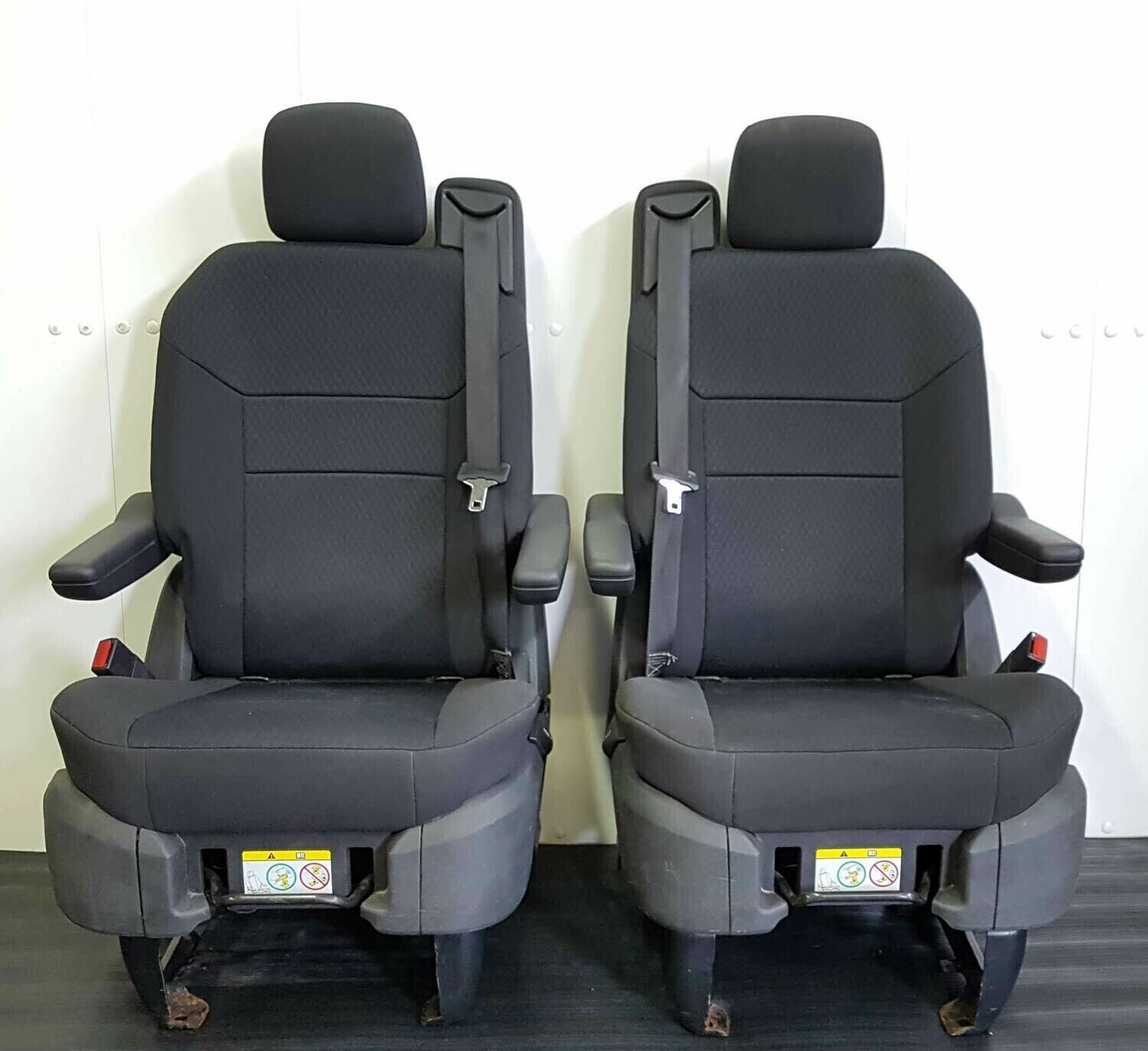 Pair of Swivel Seats for RVs