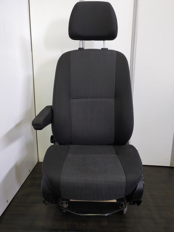 Mercedes / Dodge Sprinter Driver Seat W/O Base