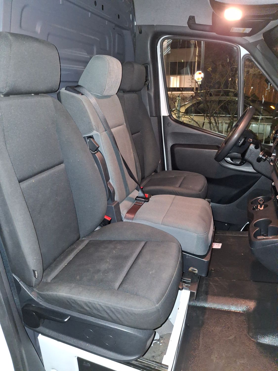 Centre Seat for Mercedes Sprinter W/ Shoulder Seat Belt