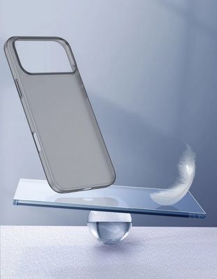 Ултра тънък твърд  калъф за IPhone 12/16