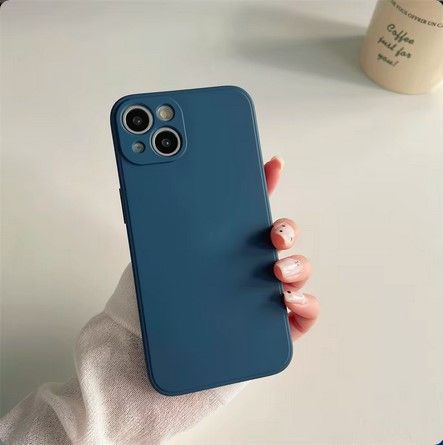 Силиконов гръб за IPhone 16