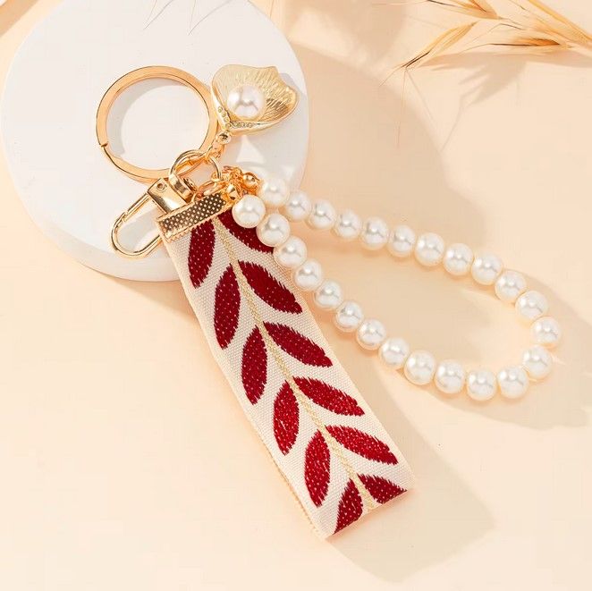 Short cell phone strap